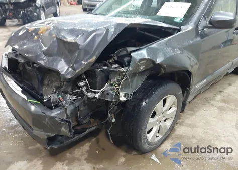 2011 Subaru Outback 2.5I Limited z USA, uszkodzony, nr VIN 4S4BRCLC3B3353545